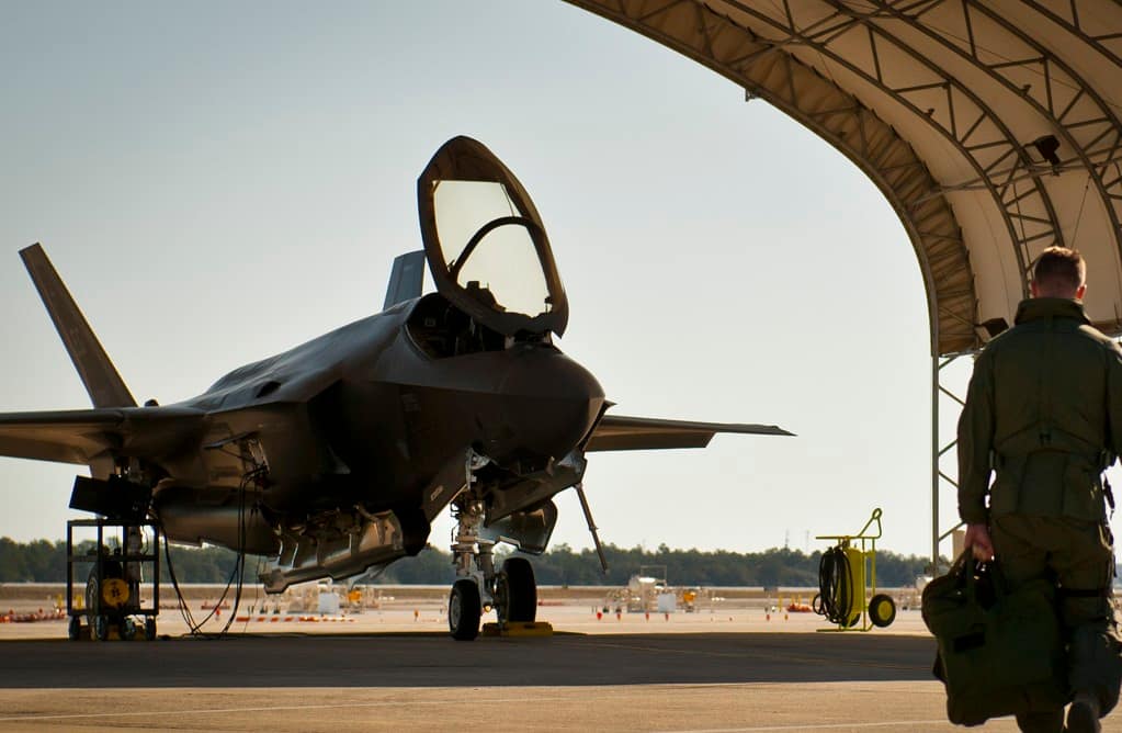 United States Air Force looking to turn on to Supersonic Mercenaries