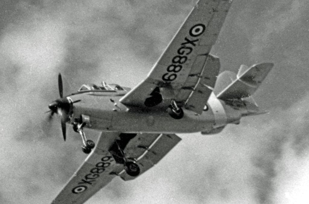 The Sub-Hunter With Propellers That Spun Both Ways