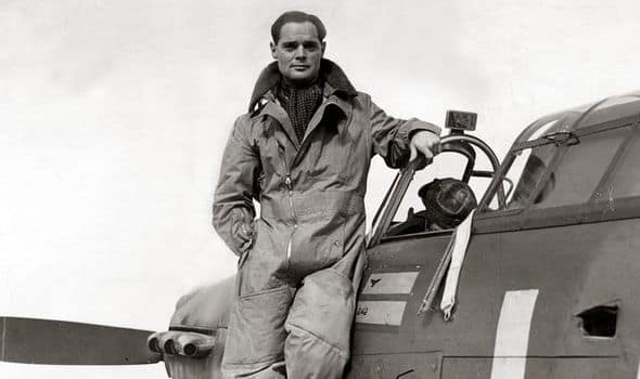 Douglas Bader with his fighter