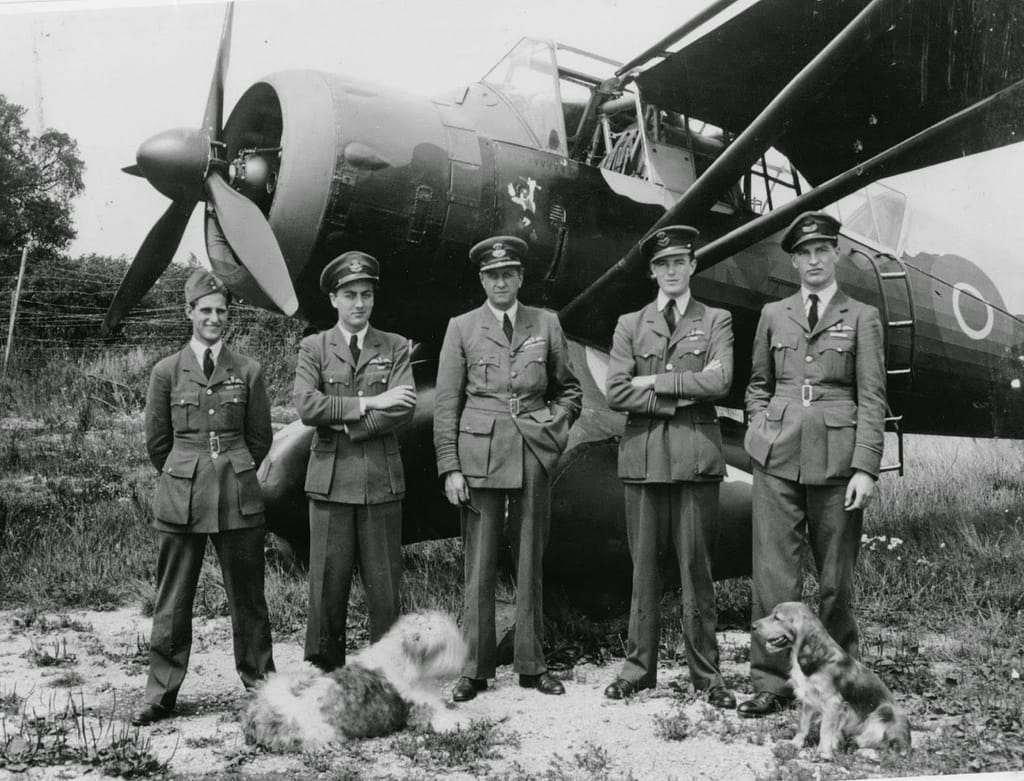 No. 161 Squadron crews at Tangmere, 1943