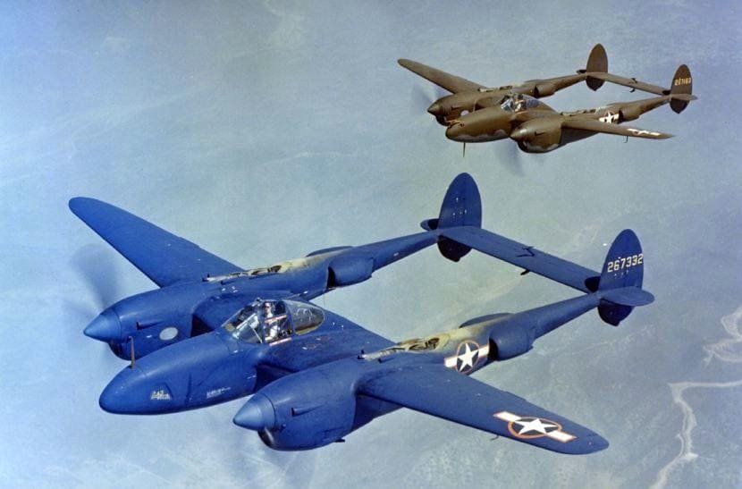 P-38J and F-5 reconnaissance Lightning in flight