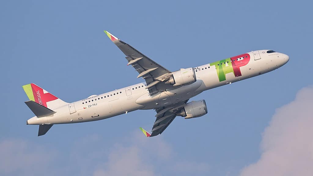 Airbus A321neo de TAP Air Portugal despegando de Boston