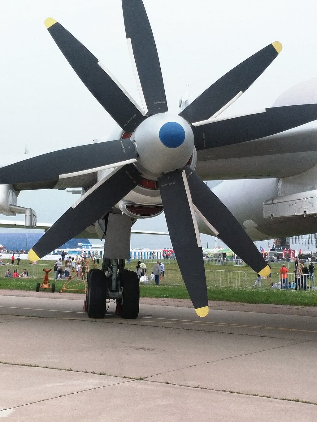 Tu-95 propeller blades