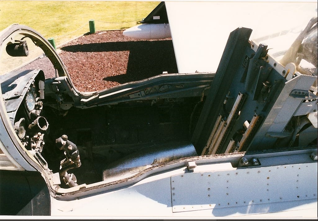 F-89 Scorpion cockpit