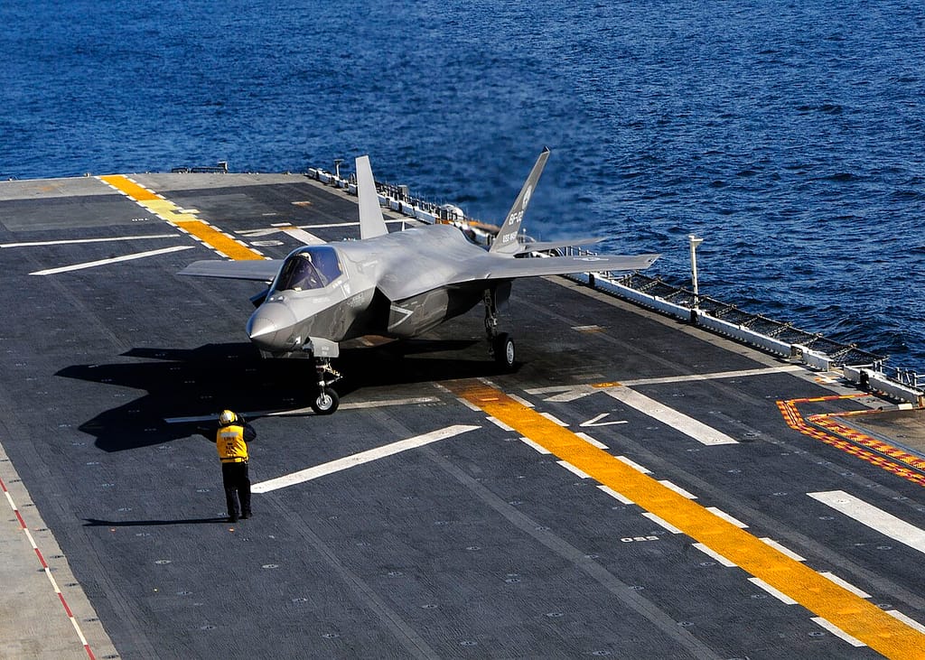 F-35B vertical landing