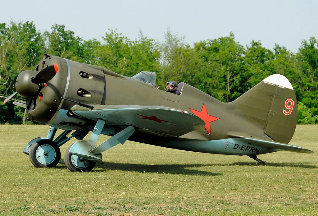 Restored Polikarpov I-16