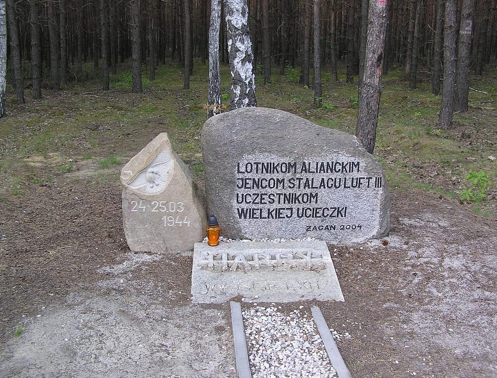 Stalag Luft III tunnel Harry memorial