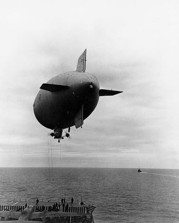 The blimp L-8 over USS Hornet