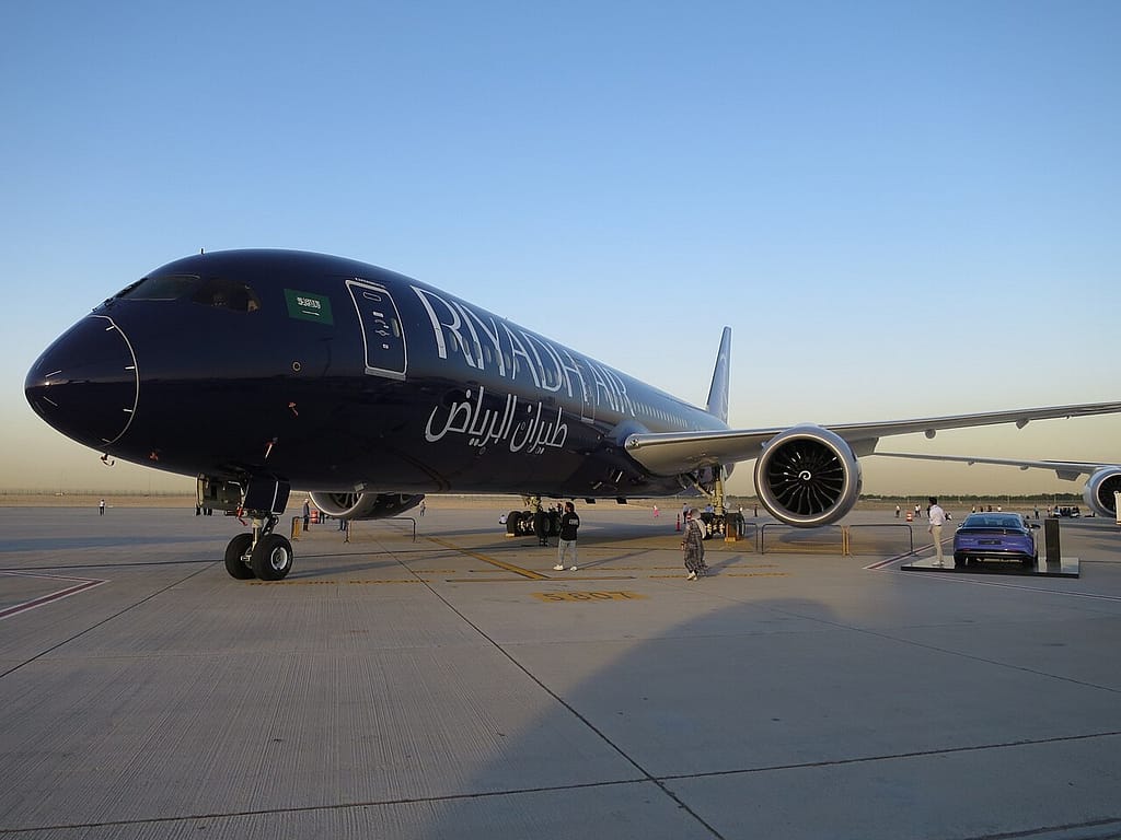A Riyadh Air Boeing 787 in indigo livery