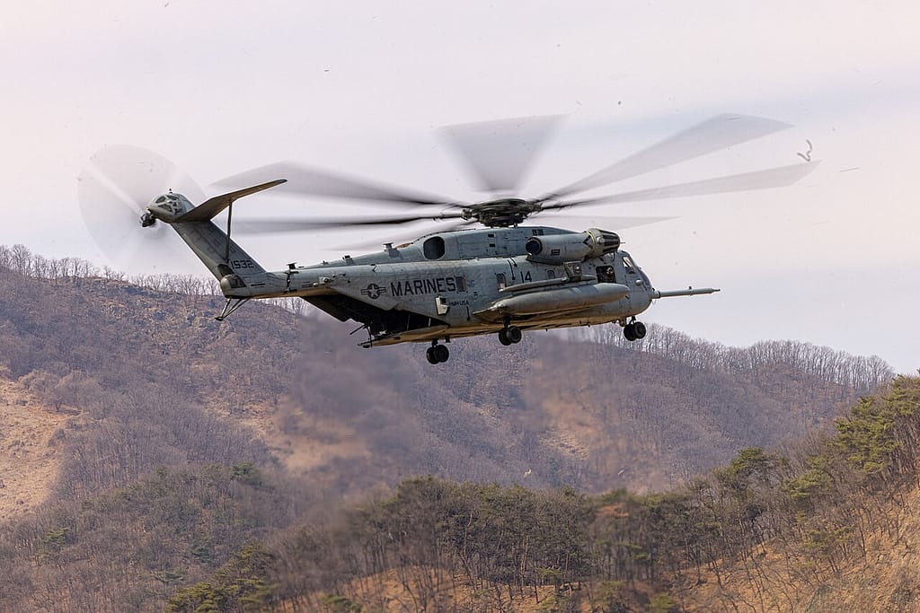 US and ROK Marines during a Korean Marine Exchange Program exercise