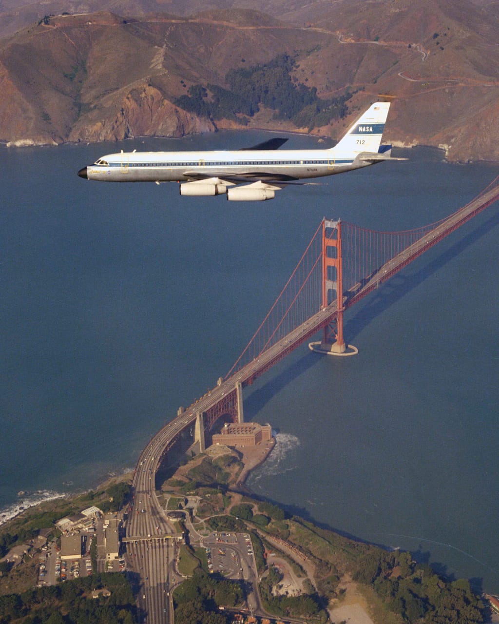 NASA Convair 990 Galileo II over the Golden Gate