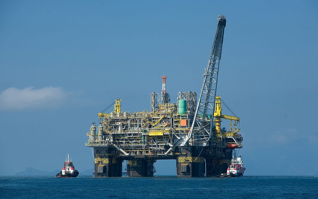 Oil Rigs to Rocket Pads: The Air Force Plan to Catch Boosters at Sea