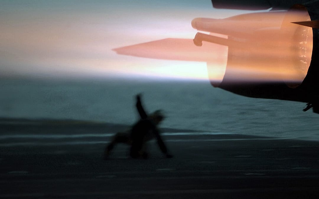 Posso pilotare un F-14 Tomcat?