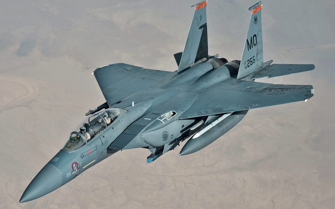 A dos minutos del desastre: cómo un F-15QA catarí destruyó dos bombarderos iraníes que se dirigían a toda velocidad hacia Al Udeid.