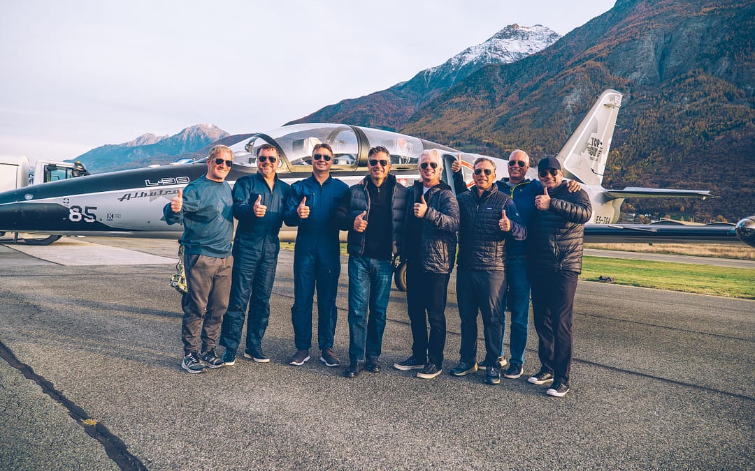Gemeinsam fliegen: Gruppen- und Formationsflüge mit Jets