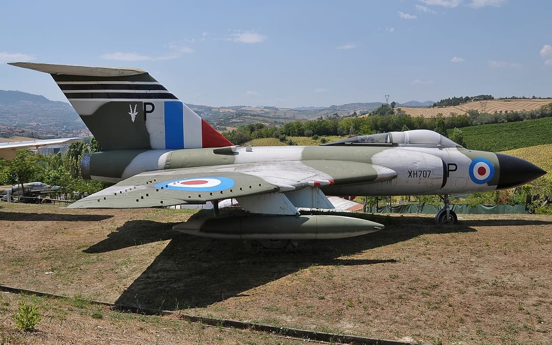 Flat Iron : le premier intercepteur Delta de la RAF
