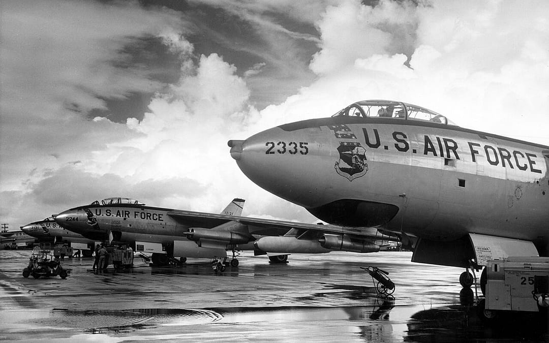 El bombardero de seis motores que marcó el rumbo de todos los aviones de pasajeros.