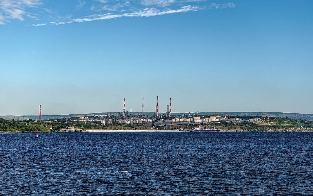 Ukraine’s Deepest Strike Yet Hits a Rosneft Refinery