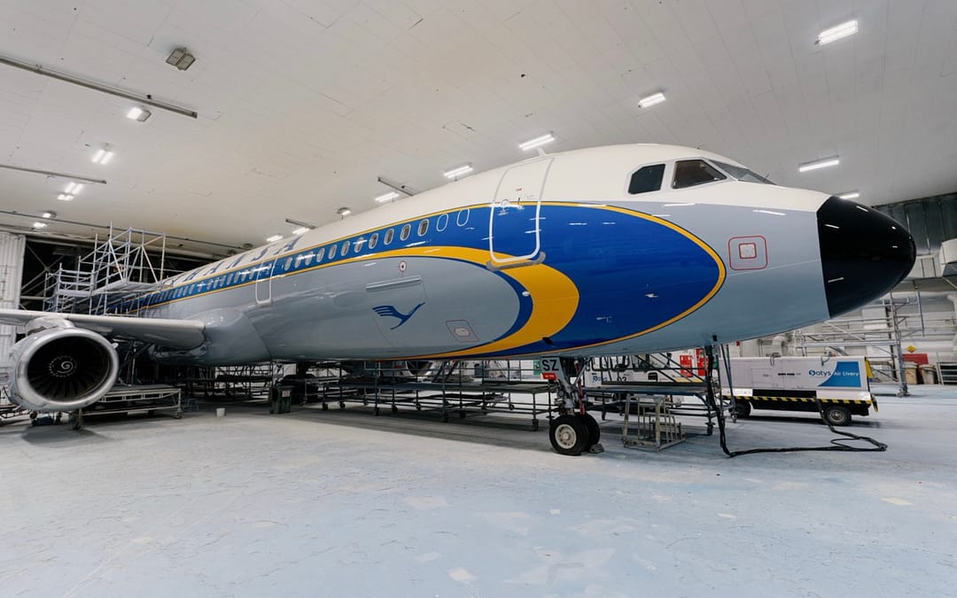 Lufthansa Put a 1950s Design on a Modern Jet