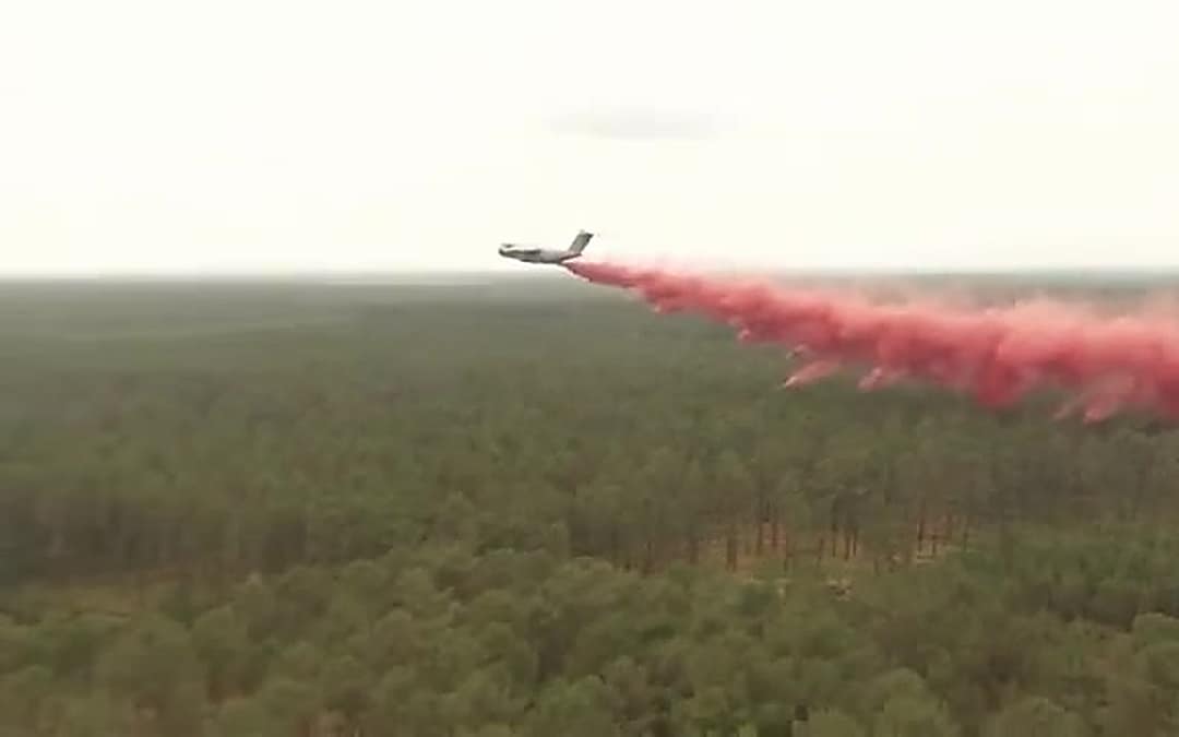 France’s Biggest Airlifter Turns Water Bomber