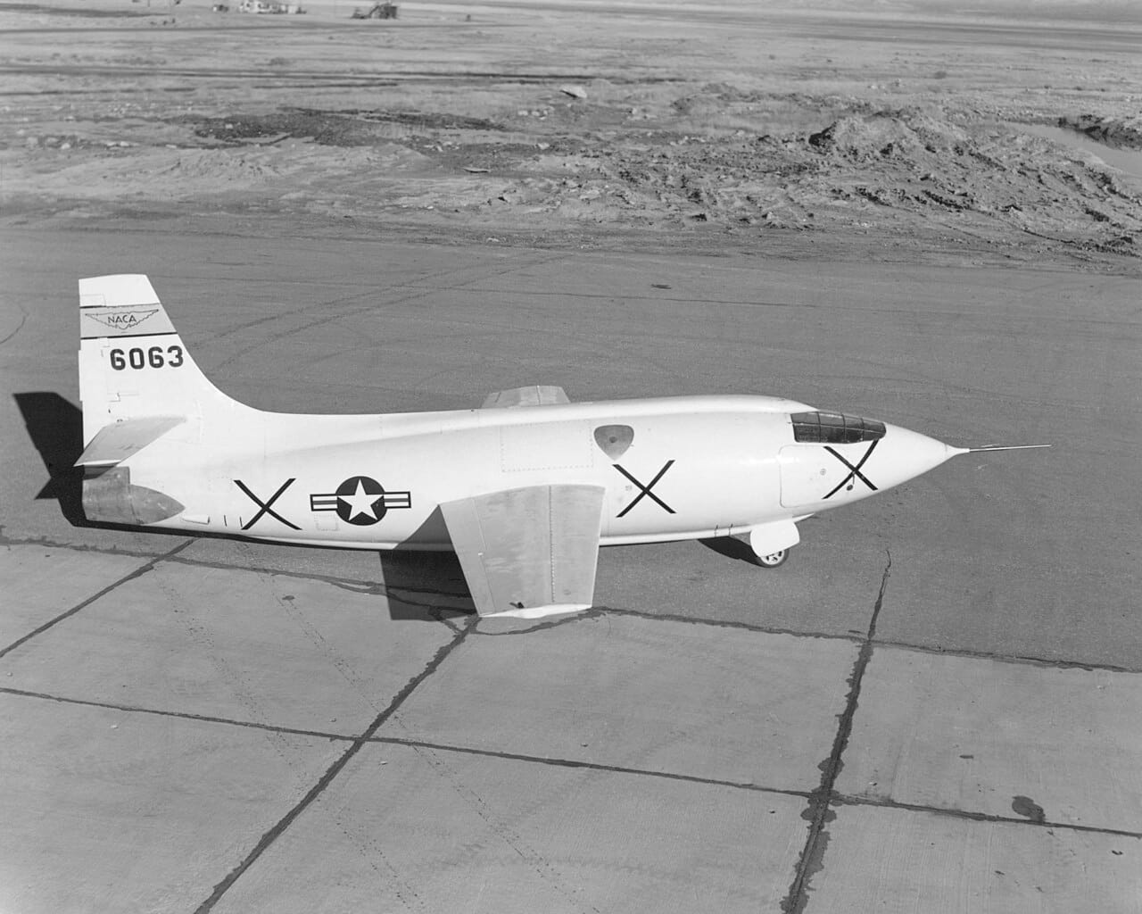 Campana X-1 46-063 El Bell X-1 número 2 (número de serie 46-063), el avión que Herbert Hoover pilotó a velocidad supersónica.