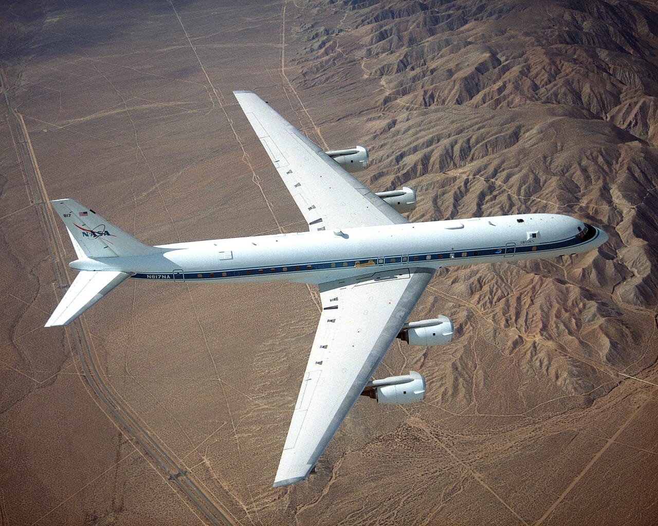 Eine Douglas DC-8 im Flug