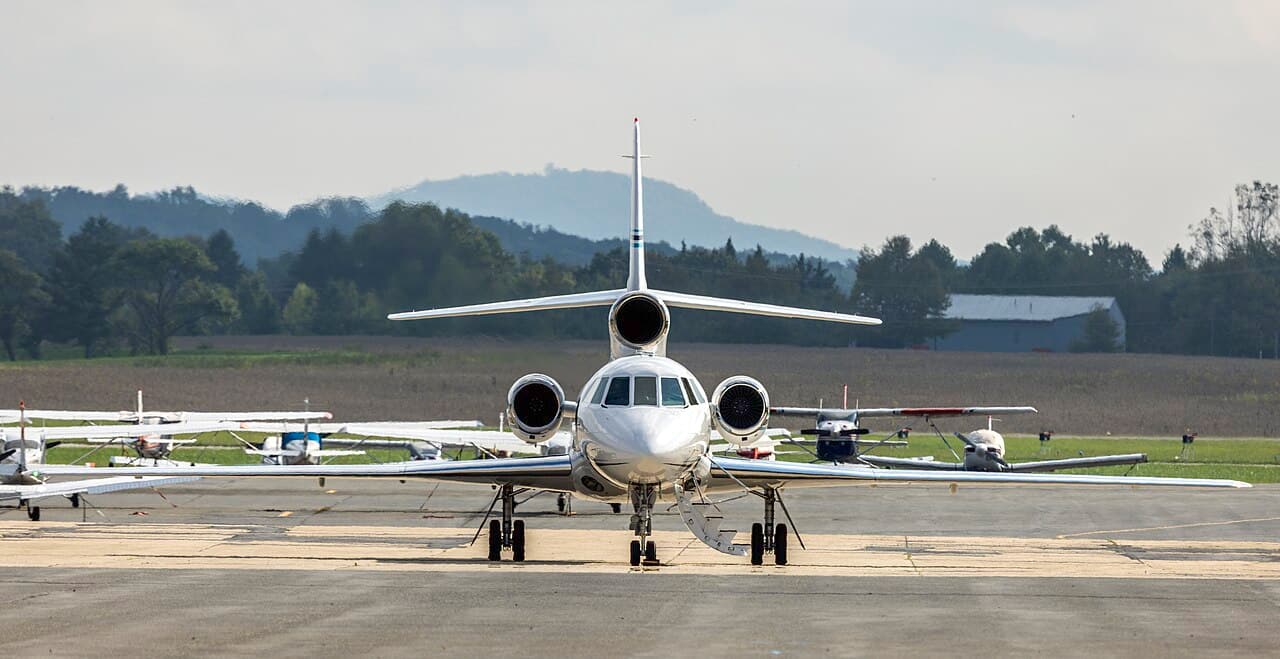 Dassault Falcon 50, dreimotoriger Businessjet Eine Dassault Falcon 50 Dreistrahler des betreffenden Typs