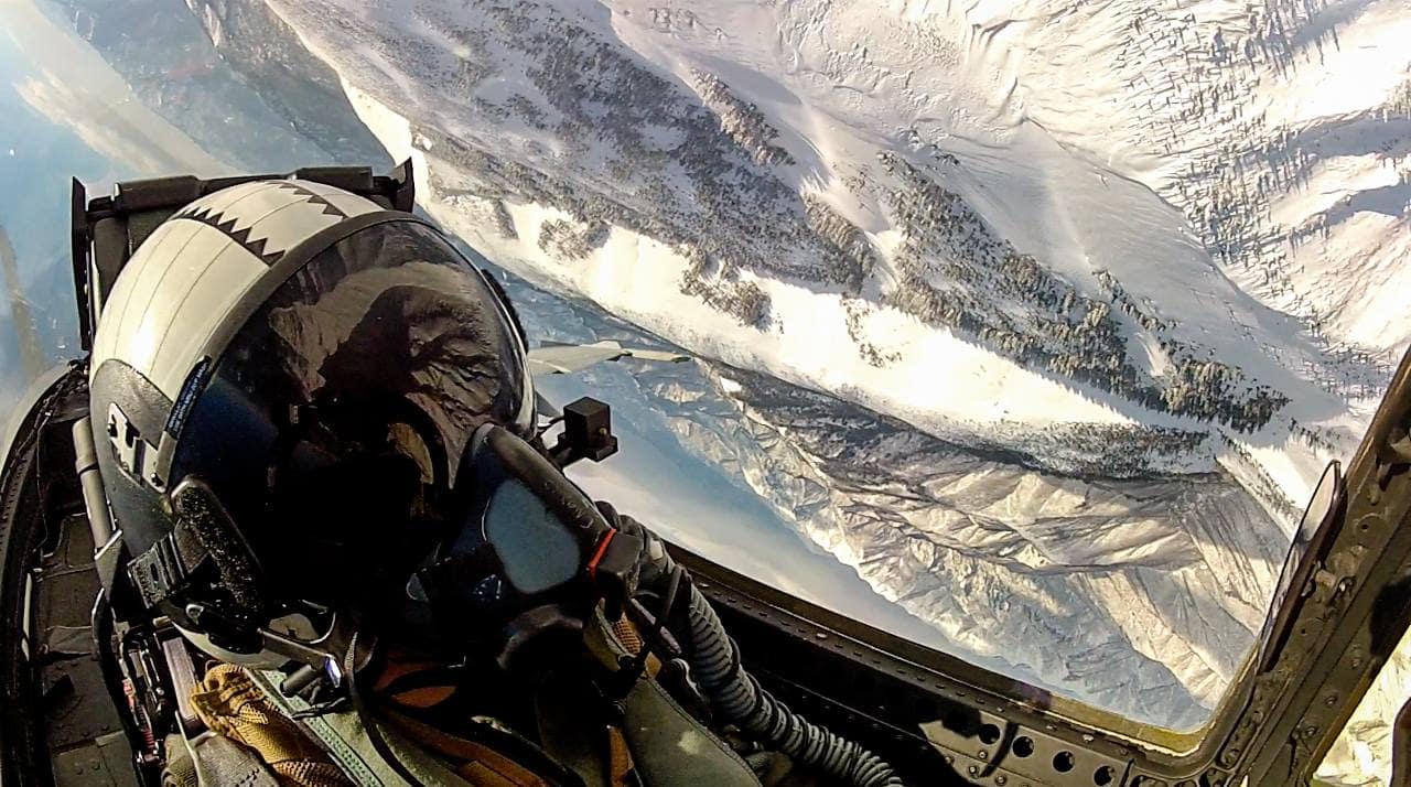 Inverted flight in the F/A-18E