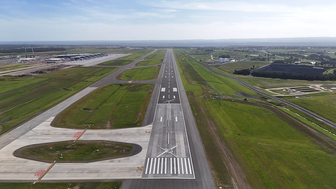 Western Sydney International Airport Runway