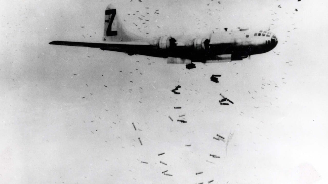B-29s of the 500th Bomb Group dropping incendiaries over Yokohama, May 1945