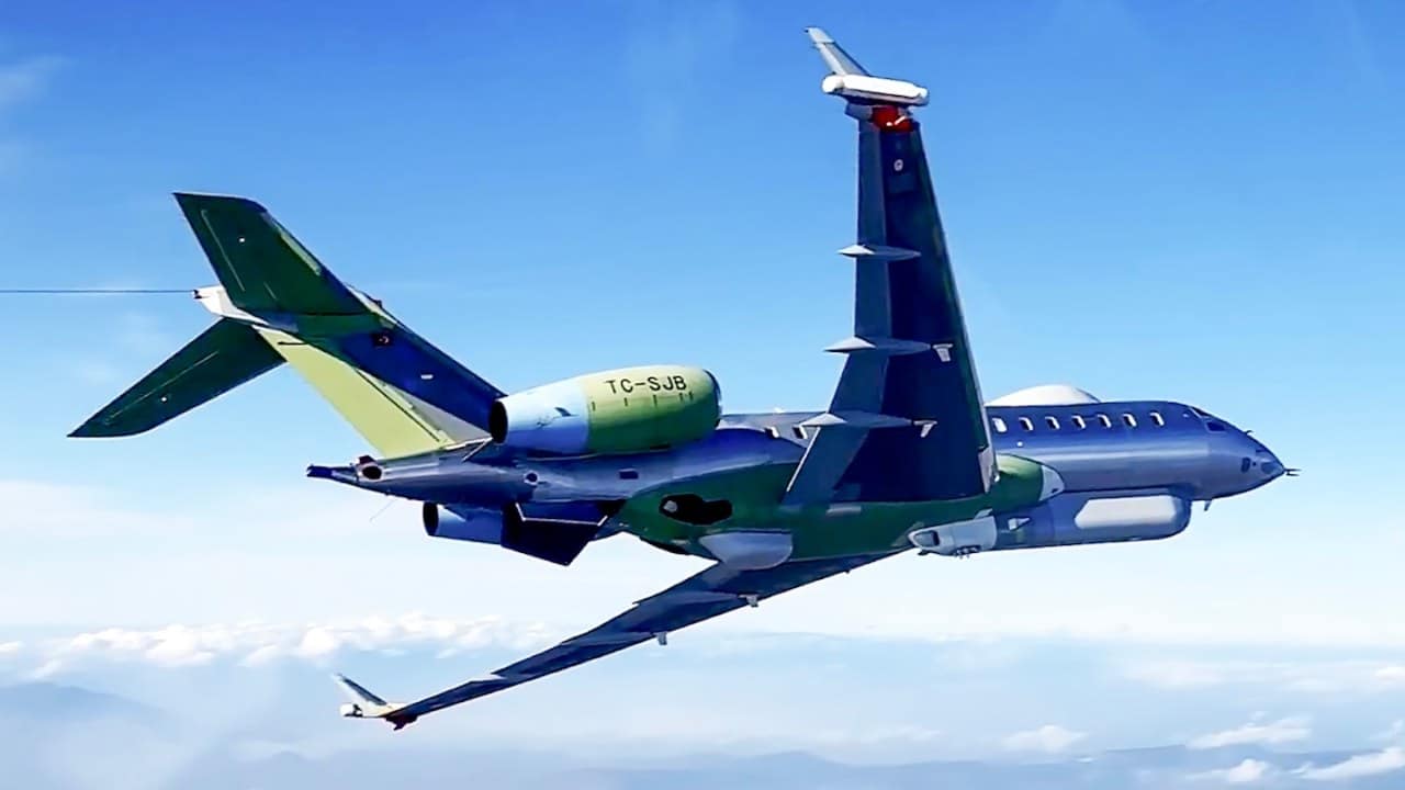 Turkey Hava SOJ electronic warfare aircraft based on Bombardier Global 6000 in flight