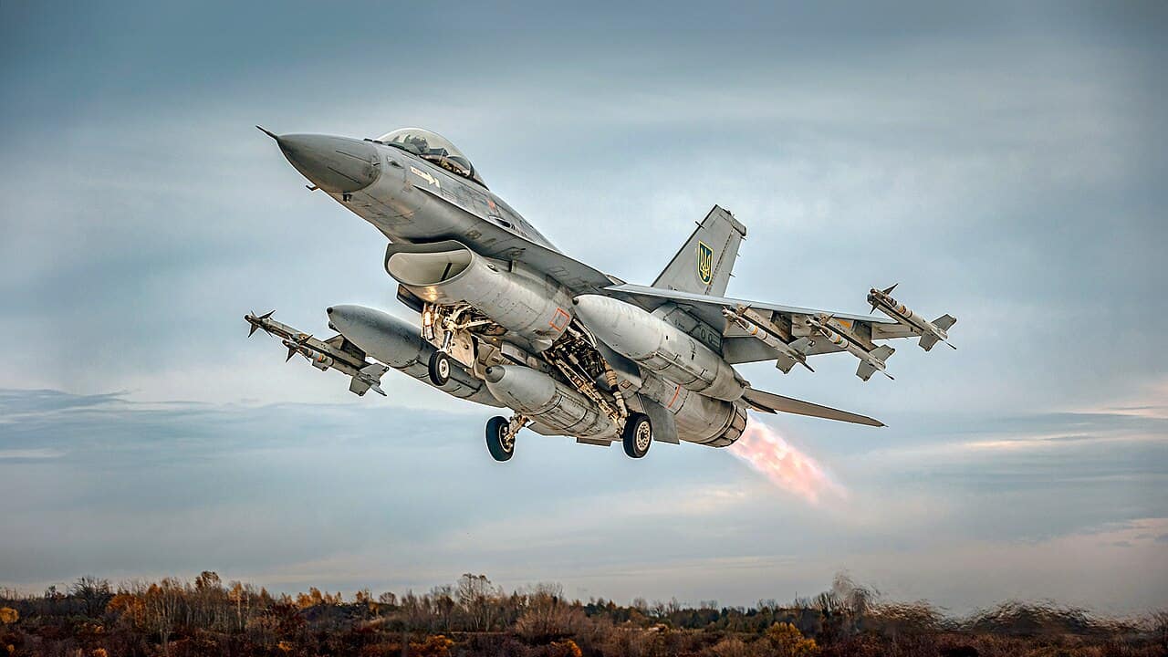 Ukrainian Air Force F-16AM Ukrainian Air Force F-16AM taking off