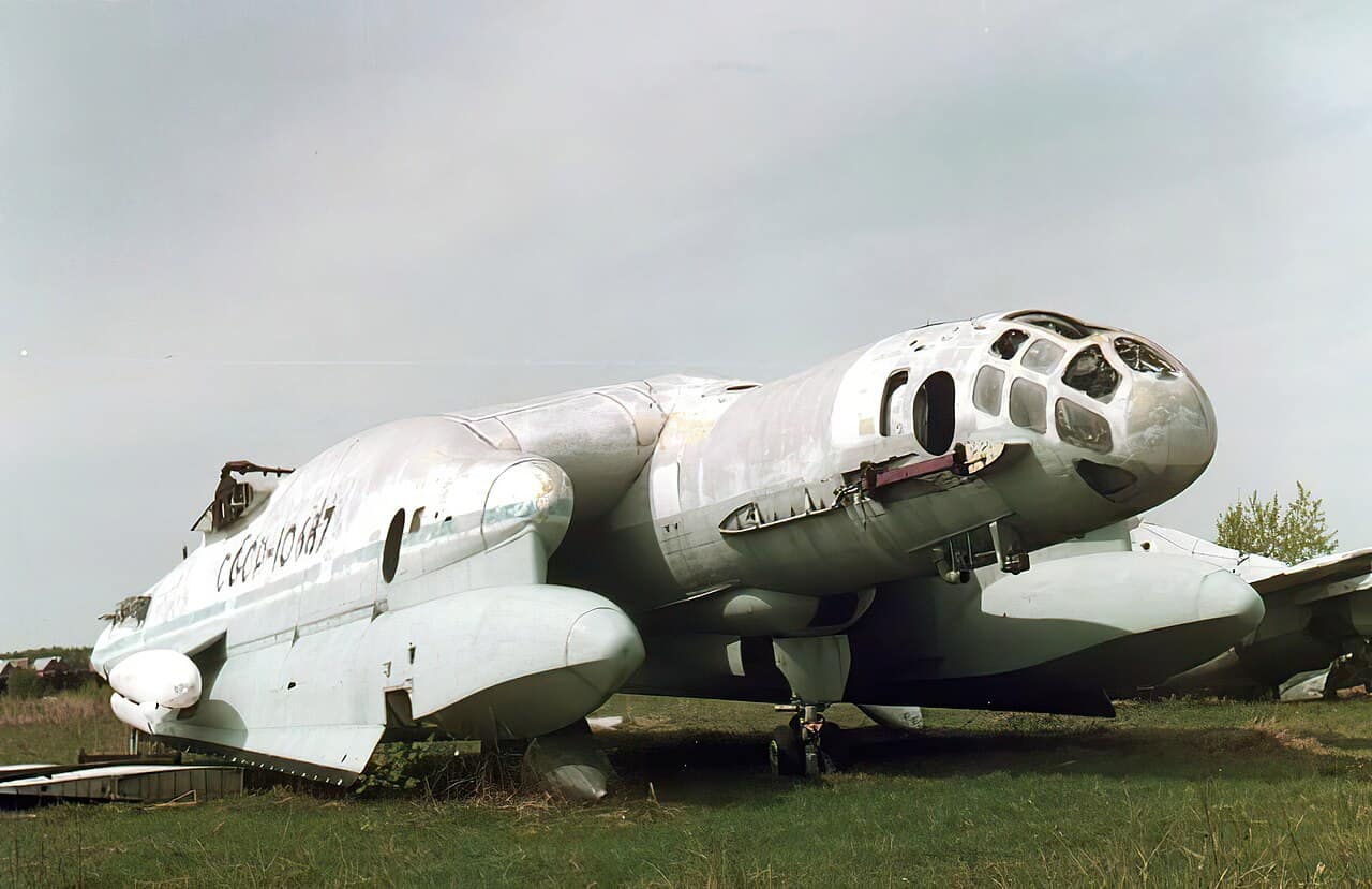 Die einzige erhaltene Bartini Beriev VVA-14, aufbewahrt im Zentralen Luftwaffenmuseum in Monino bei Moskau. Foto: Jno / Wikimedia Commons (CC BY 2.5)
