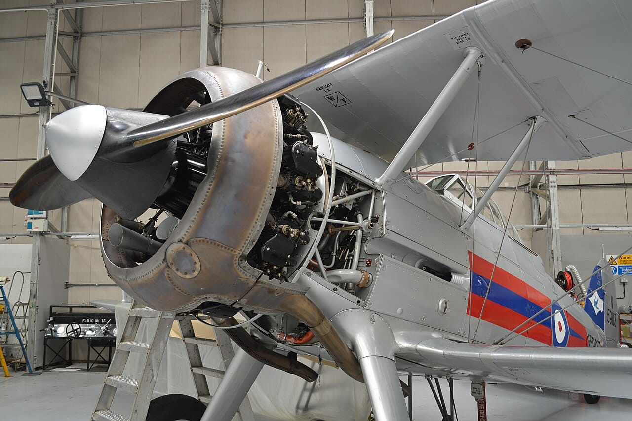 Caza biplano Gloster Gladiator