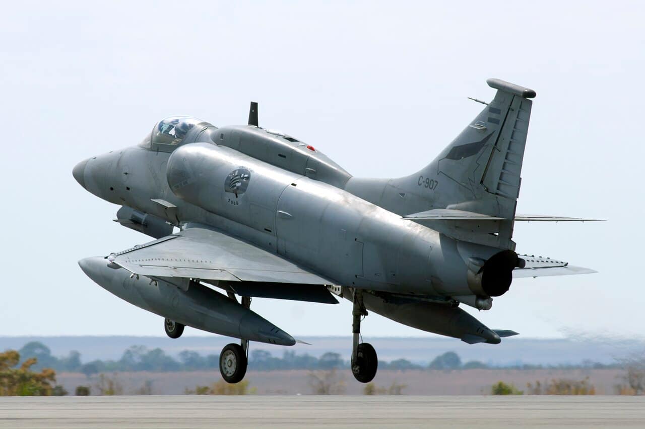 argentine-a4ar-fightinghawk-retirement