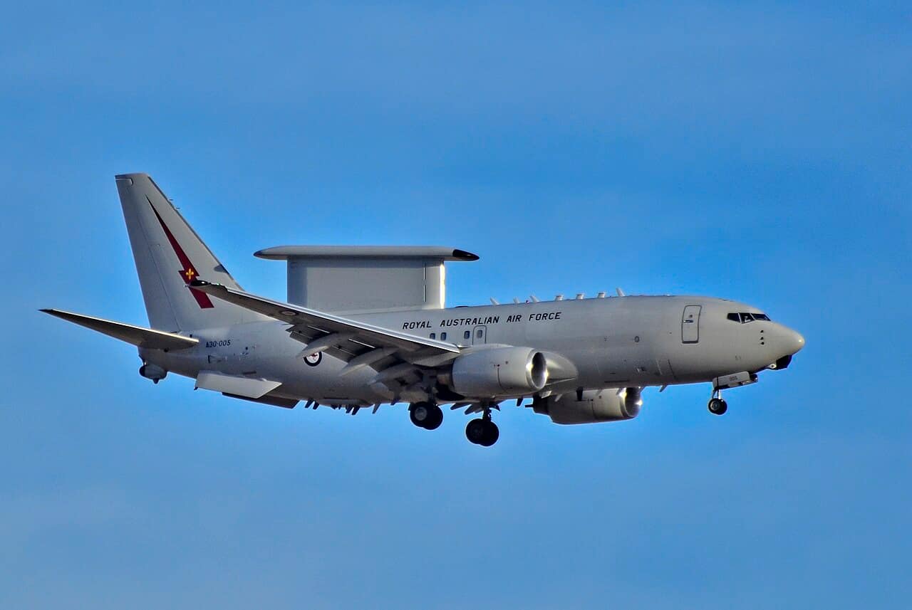 boeing-e-7a-wedgetail-mesa-radar-aewc