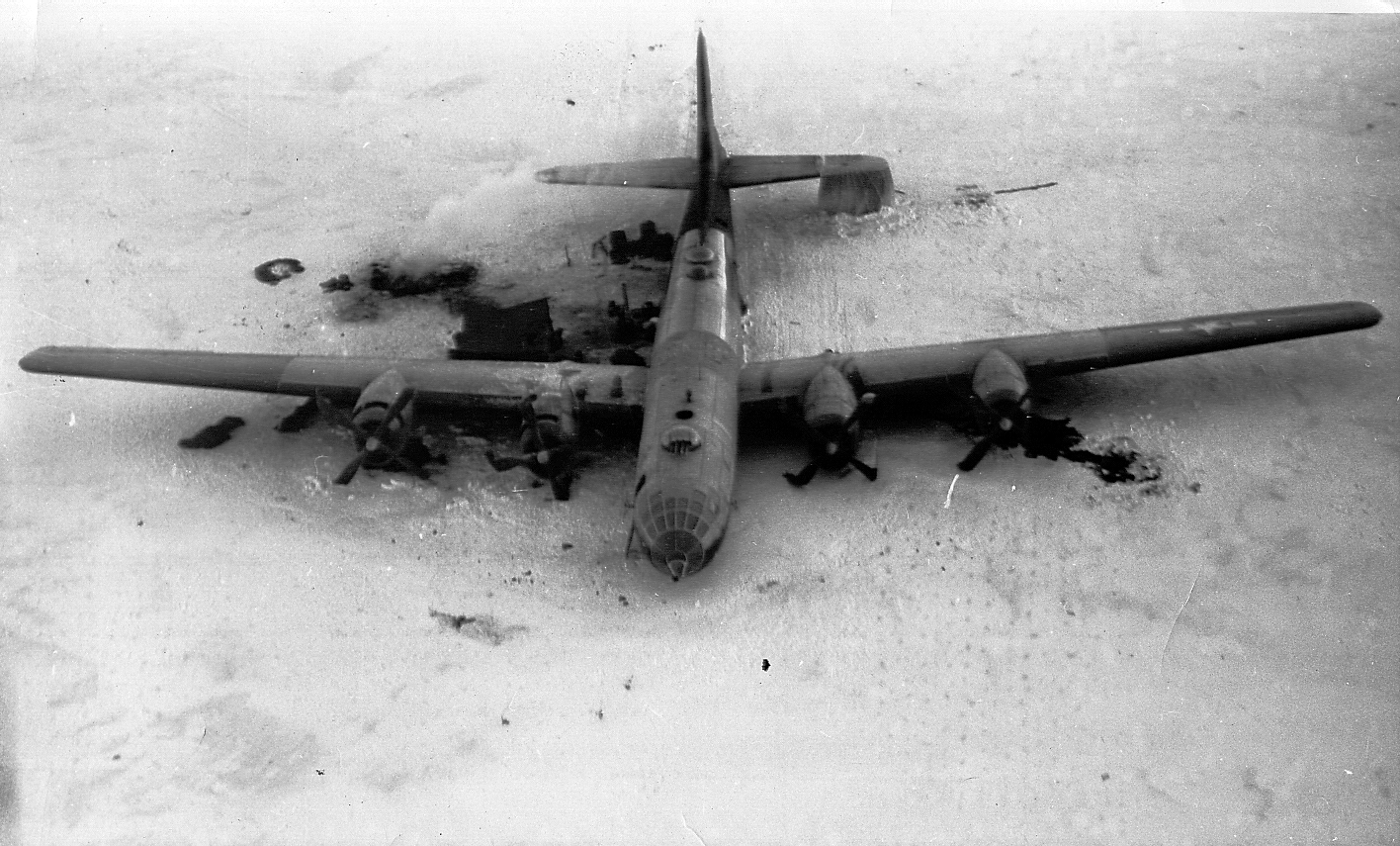 Kee Bird crash site, February 1947 The B-29 Kee Bird on the frozen lake in northwest Greenland, February 1947