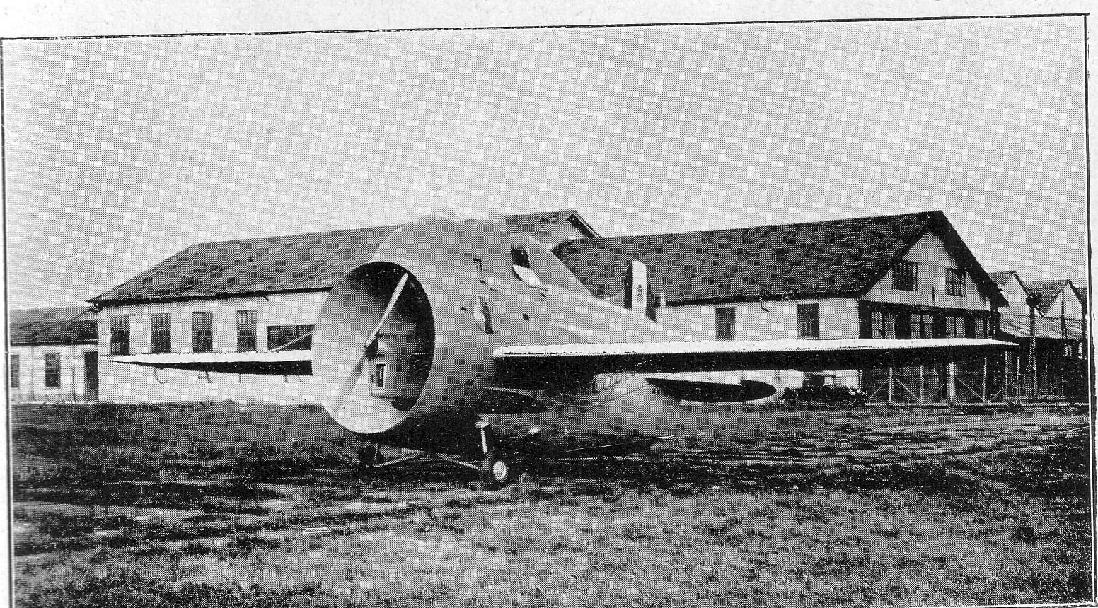 The Stipa-Caproni, Italy's 1932 ducted-fuselage "flying barrel" experimental aircraft, parked on the ground