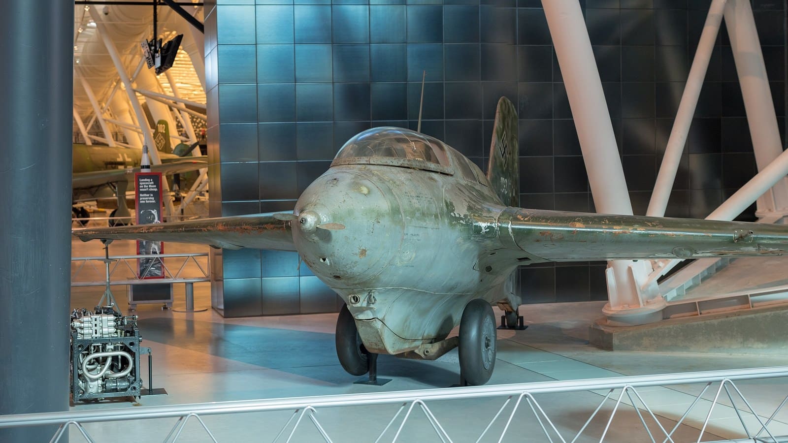 me163-komet-udvar-hazy-feature Messerschmitt Me 163 Komet Raketenjäger im Udvar-Hazy Zentrum ausgestellt
