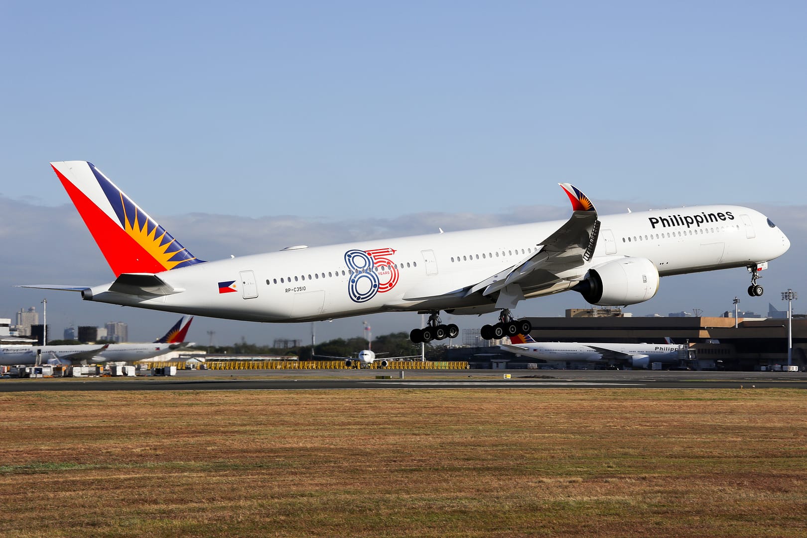 Philippine Airlines A350-1000 Philippine Airlines Airbus A350-1000 RP-C3510