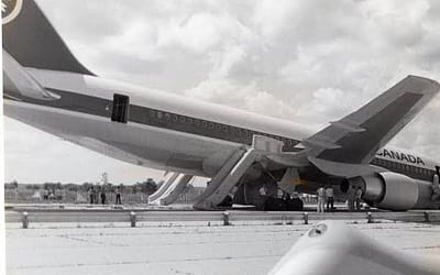 Both Engines Fail at 40,000 Feet — Now What?