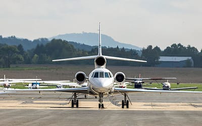 A Falcon 50 Picks the Worst Place to Get Stuck