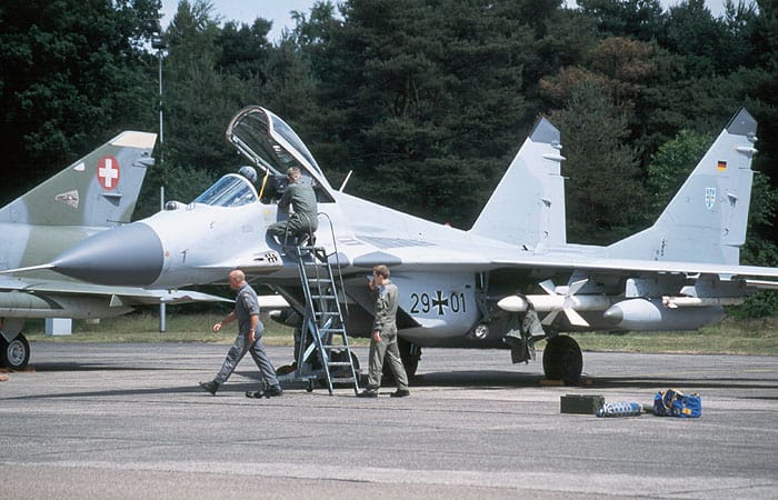 MiG-29 tedesco con Mirage III svizzero