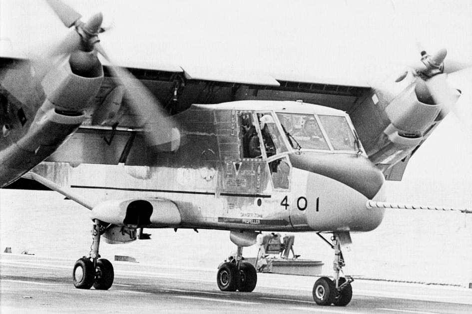 Apuesta arriesgada con el avión de ala basculante Dynavert del Canadair CL-84