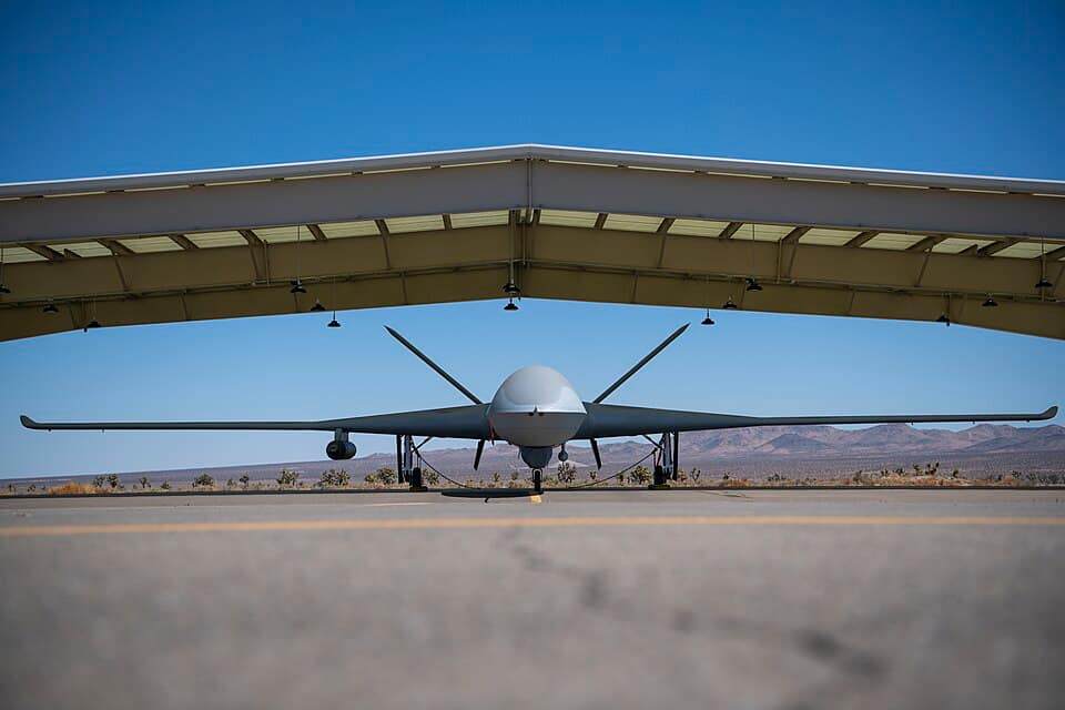 General Atomics MQ-20 Avenger CCA drone wingman