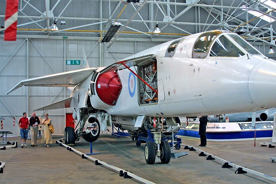 BAC TSR.2 terrain-following radar low-level flight