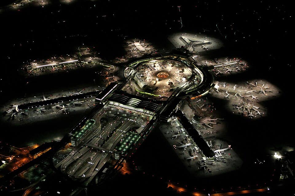 FAA Kills SFO’s Iconic Side-by-Side Landings Forever