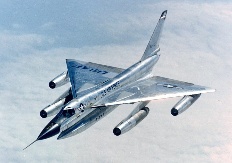 El Convair B-58 Hustler: El primer bombardero supersónico