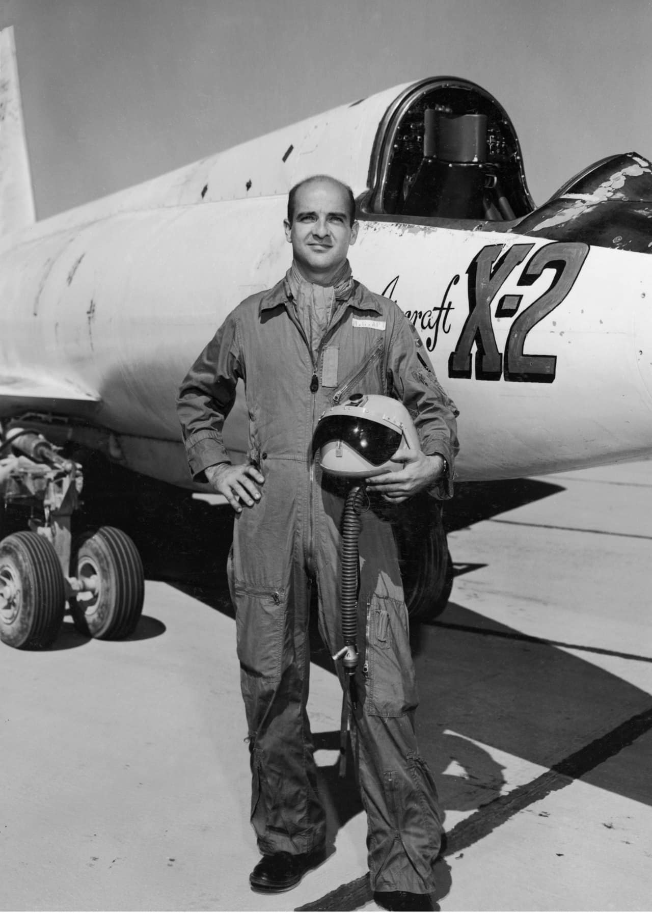Cabina del Bell X-2
