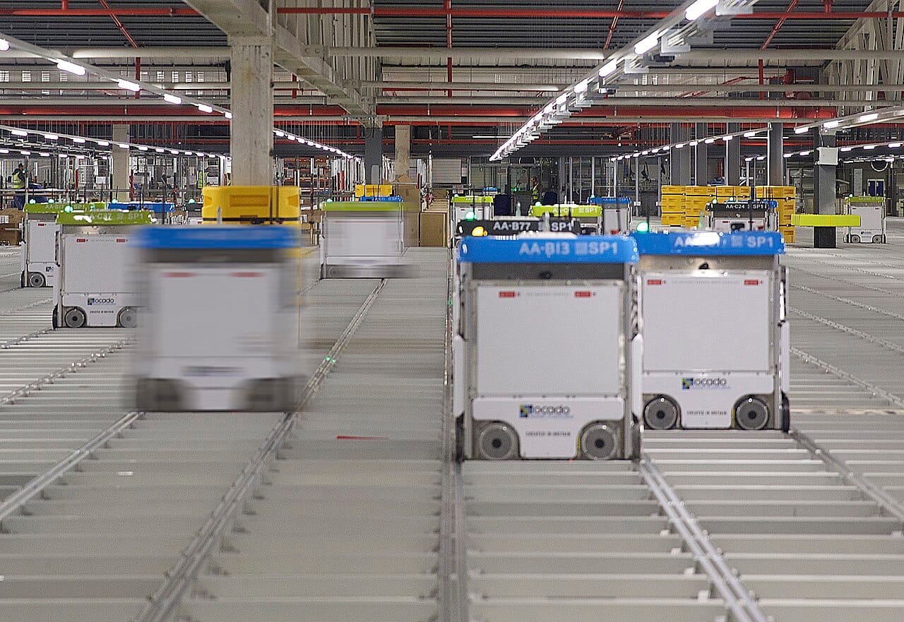 Roboter in einem automatisierten Lager